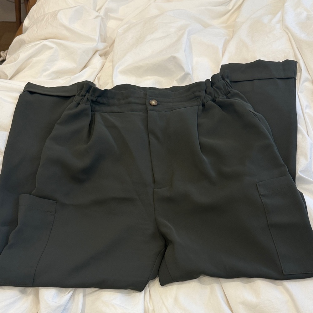 Zara paper bag dress pant olive green size US 6